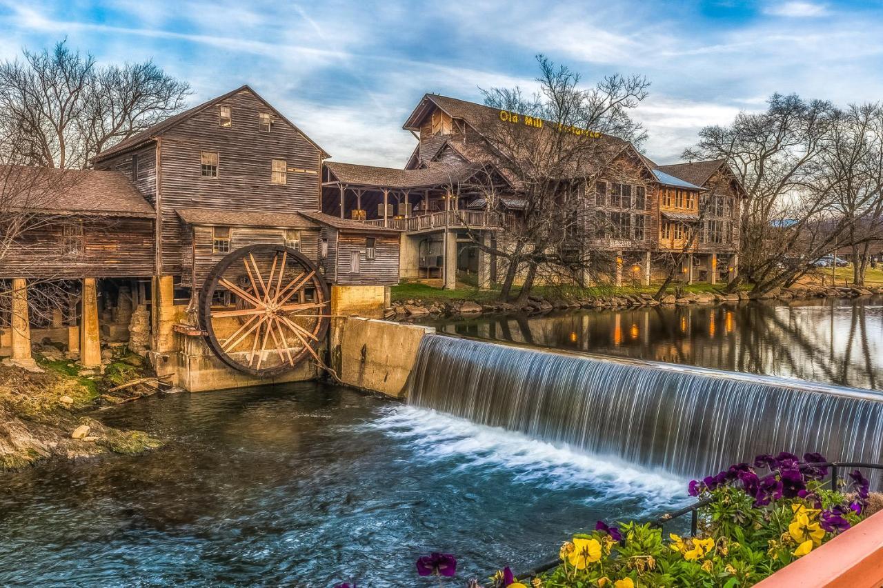 Crazy Horse Villa Pigeon Forge Kültér fotó